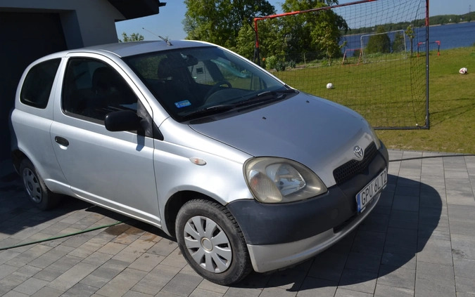 Toyota Yaris cena 2550 przebieg: 280000, rok produkcji 2003 z Przasnysz małe 29